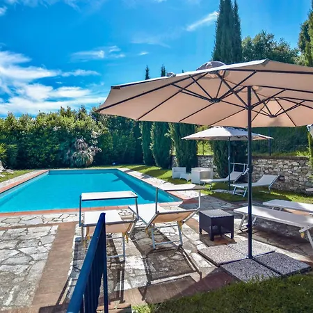 Lovely In Santo Stefano With Wifi Holiday home *