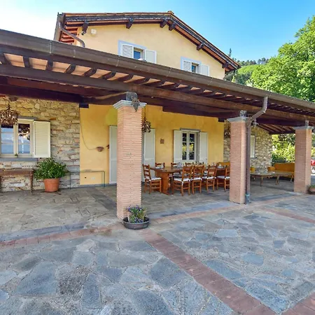 Lovely In Santo Stefano With Wifi Holiday home Santo Stefano (Lucca)