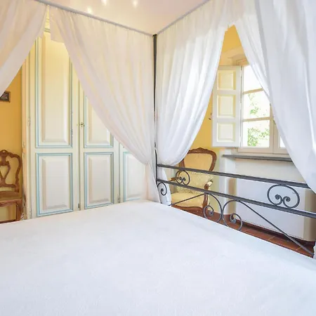 Lovely In Santo Stefano With Wifi *